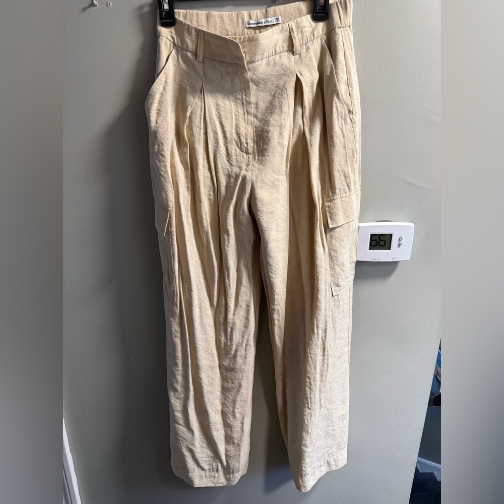 Abercrombie cargo pants